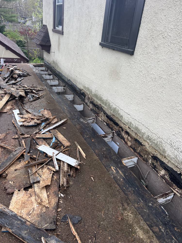 Flat Roof-to-Wall Repair in West Michigan — photo 8 of 20