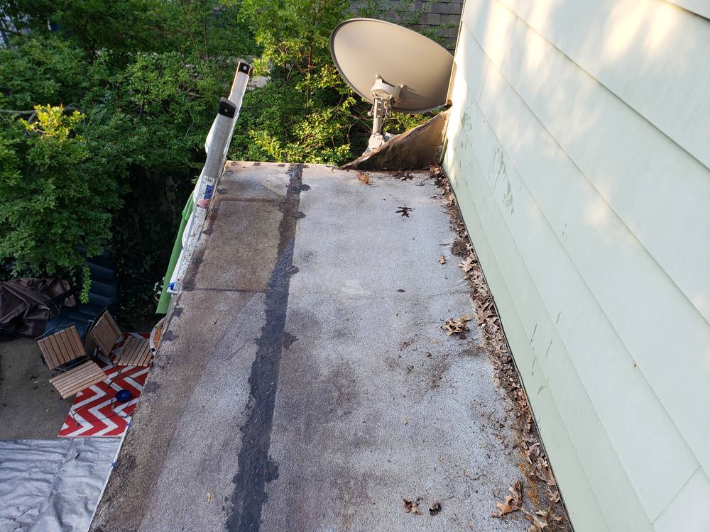 Small EPDM Rubber Roof in West Michigan — photo 3 of 11